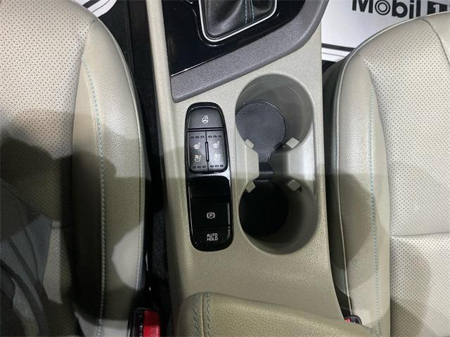 used 2022 Kia Niro Plug-In Hybrid car, priced at $29,455