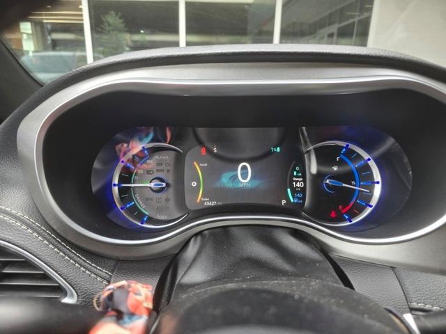 used 2020 Chrysler Pacifica Hybrid car, priced at $28,995