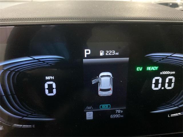 used 2025 Kia Niro car, priced at $30,797