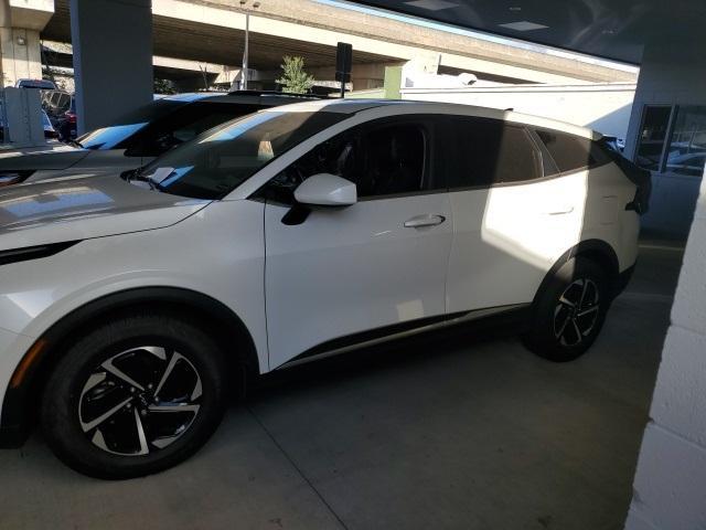 used 2023 Kia Sportage Hybrid car, priced at $24,777