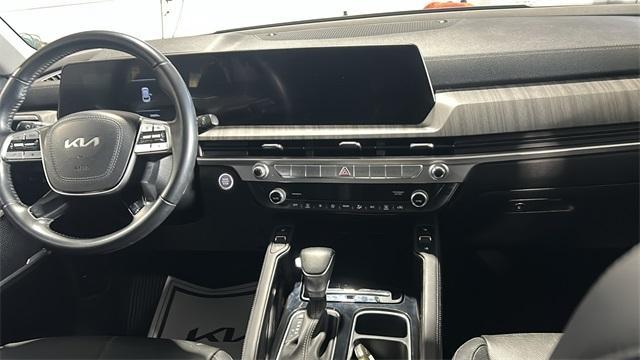 used 2024 Kia Telluride car, priced at $33,877