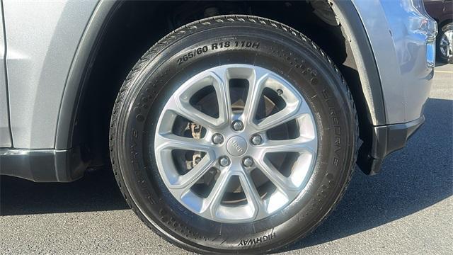 used 2021 Jeep Grand Cherokee car, priced at $21,577