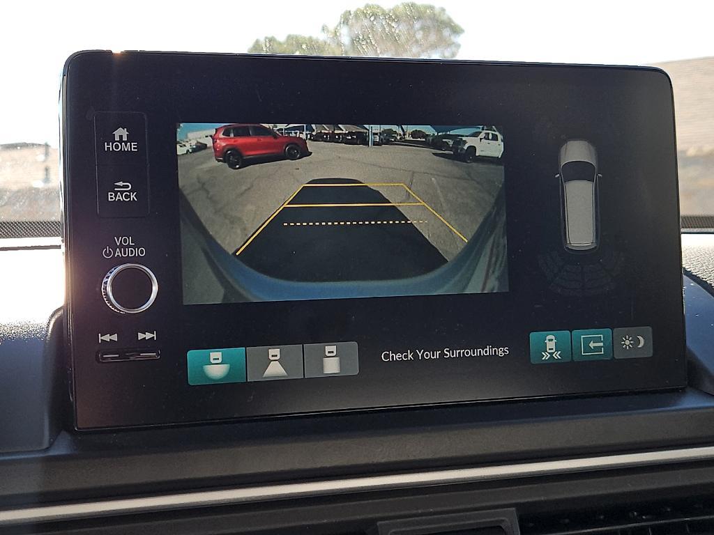 used 2025 Honda Pilot car, priced at $42,925