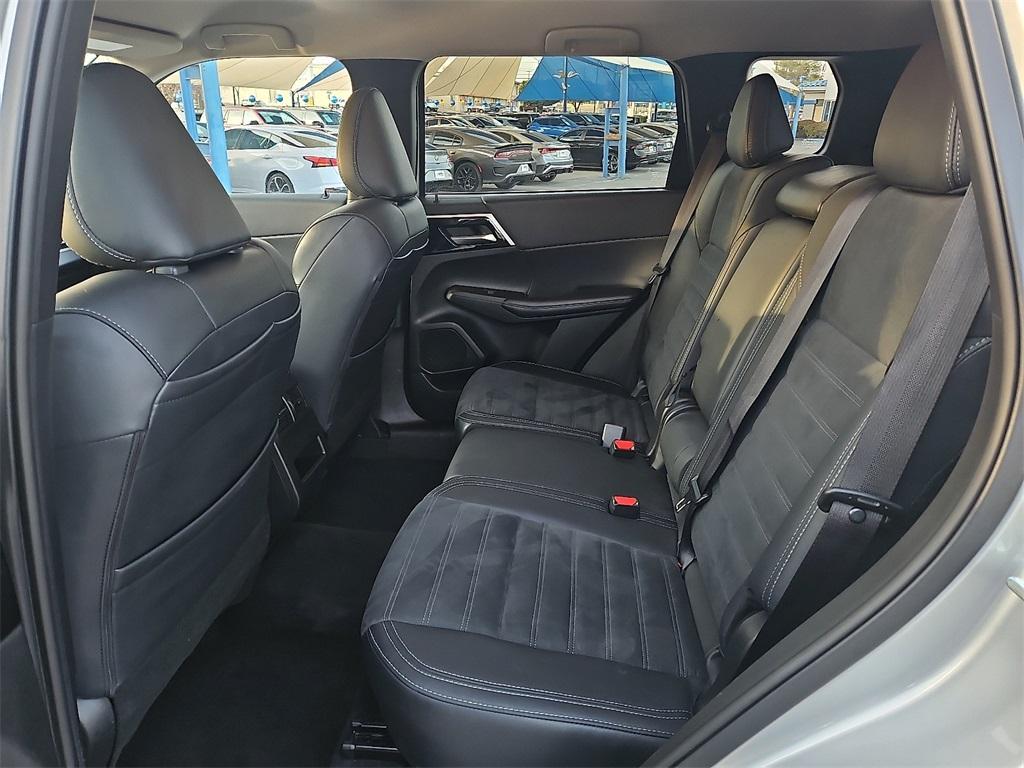 used 2024 Mitsubishi Outlander car, priced at $25,491