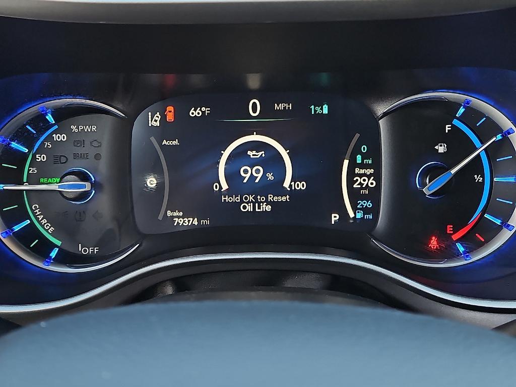 used 2022 Chrysler Pacifica Hybrid car, priced at $22,991