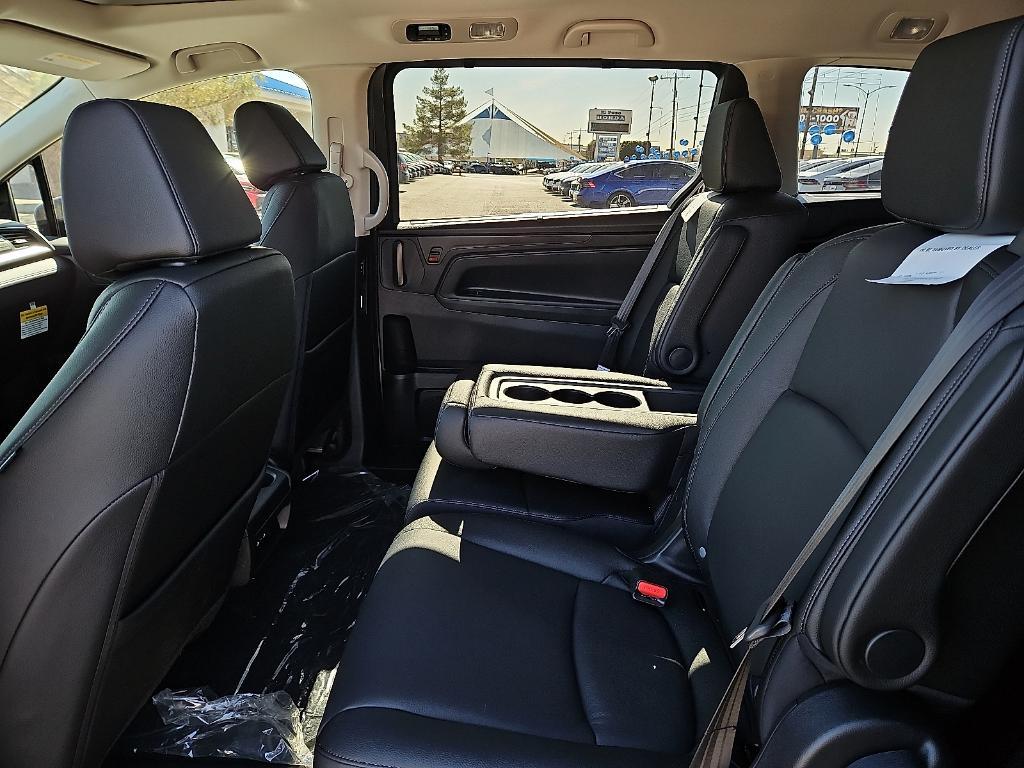 new 2026 Honda Odyssey car, priced at $44,290
