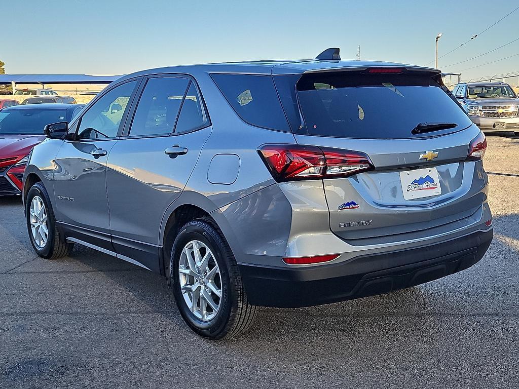 used 2024 Chevrolet Equinox car, priced at $22,991