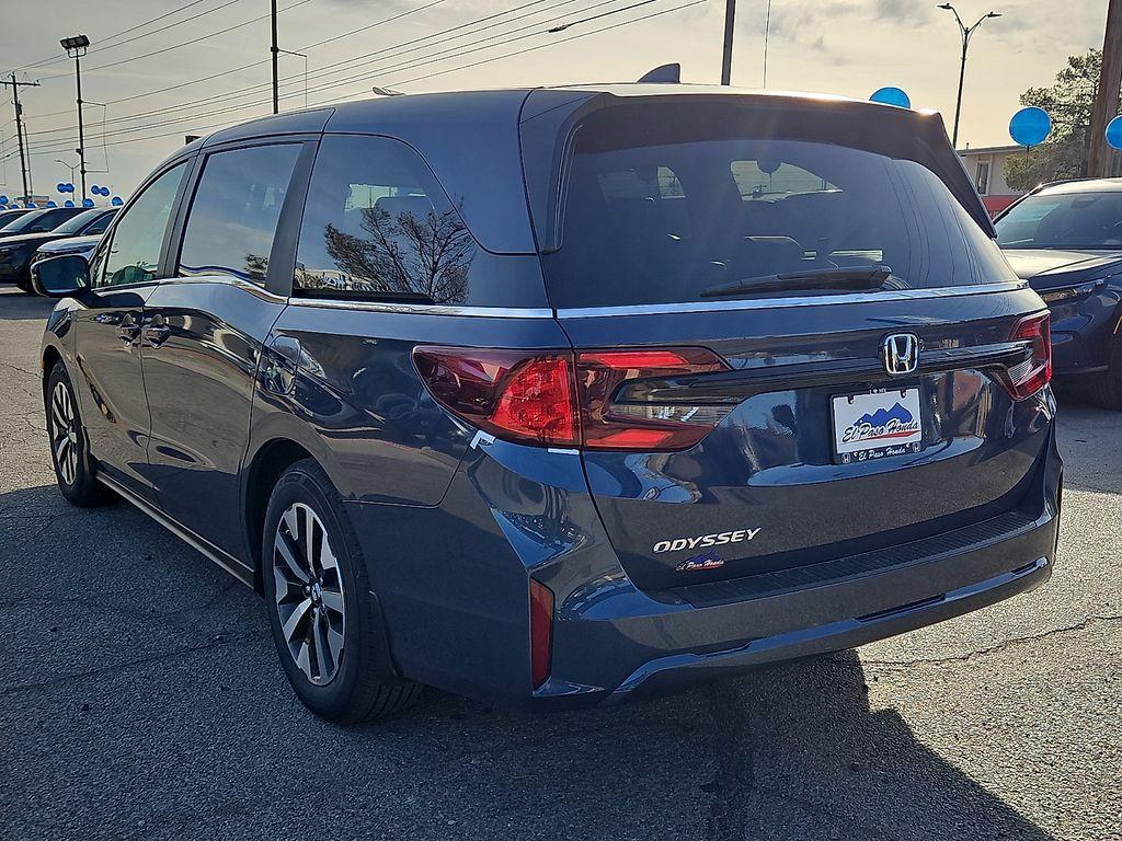 new 2026 Honda Odyssey car, priced at $44,290