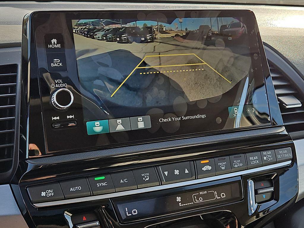 new 2026 Honda Odyssey car, priced at $44,290