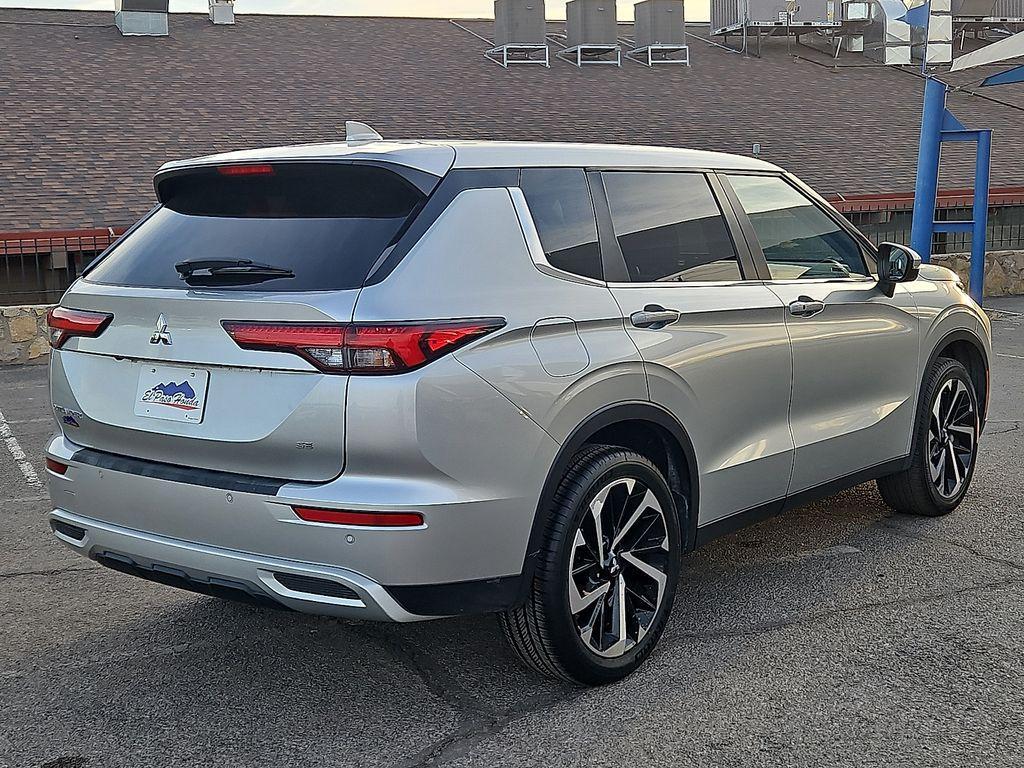 used 2024 Mitsubishi Outlander car, priced at $25,491