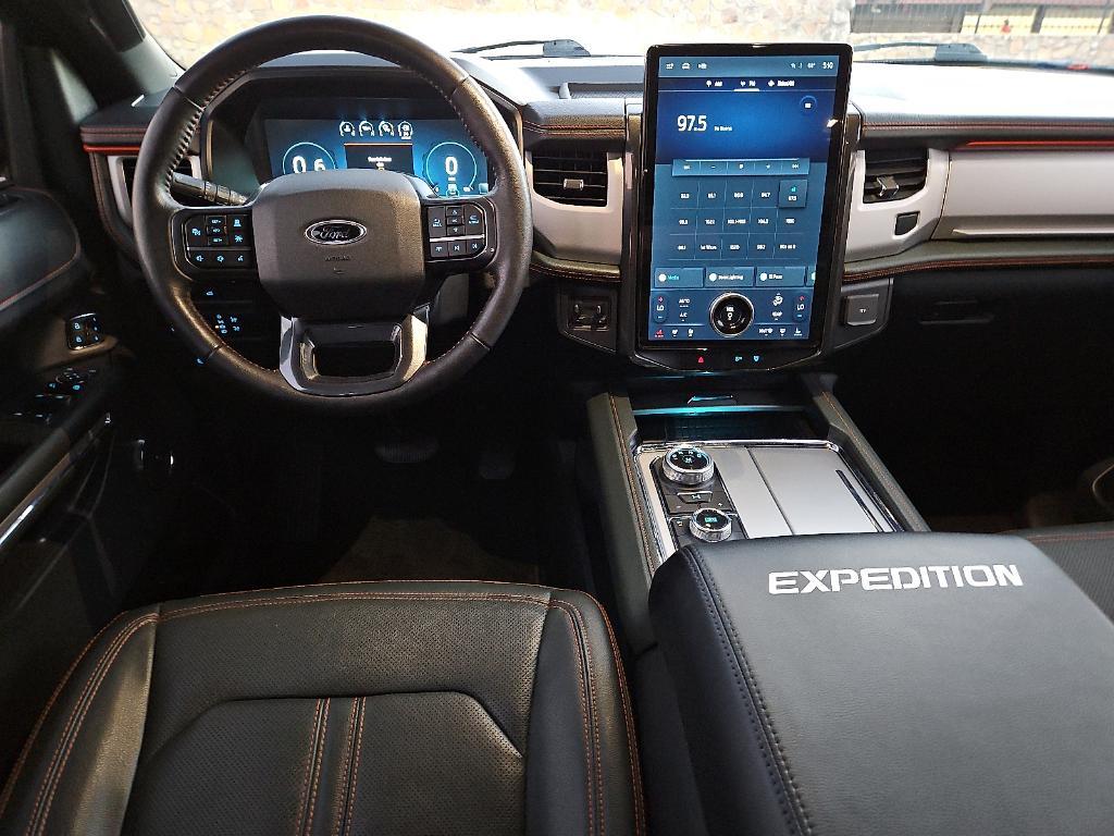 used 2022 Ford Expedition car, priced at $49,991