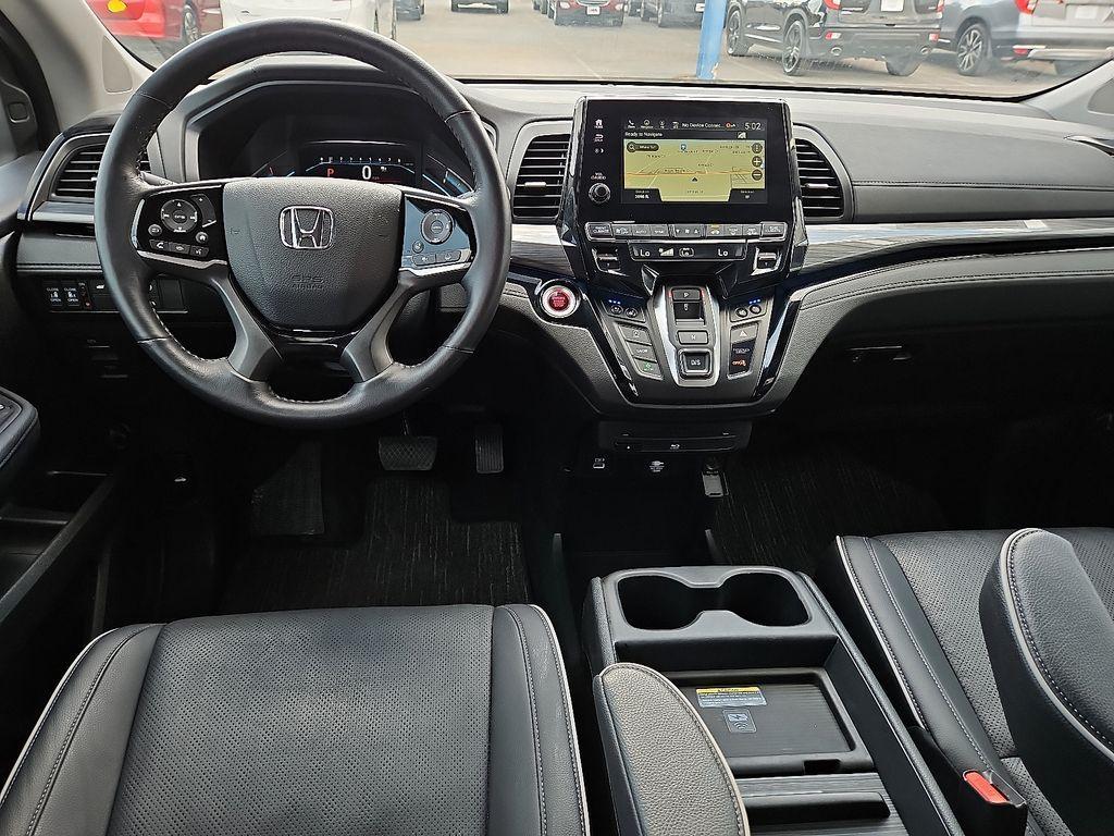 used 2024 Honda Odyssey car, priced at $41,991