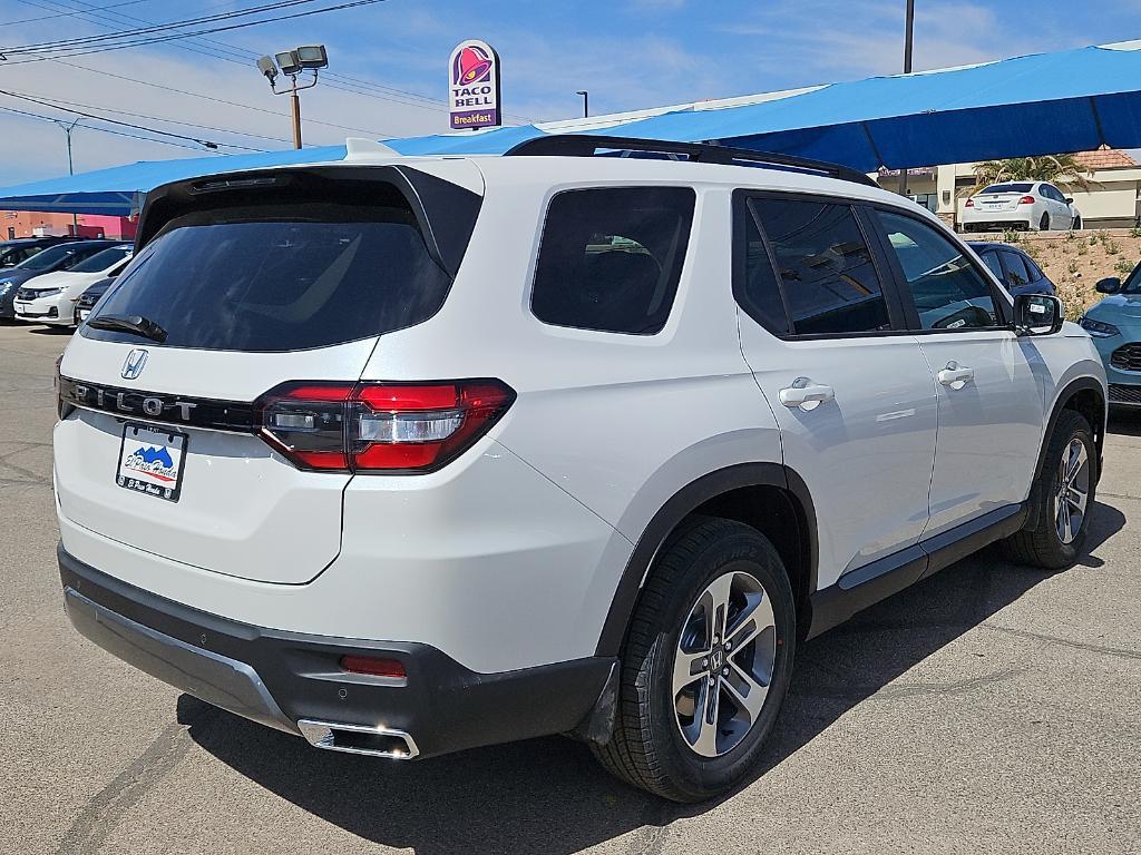 new 2026 Honda Pilot car, priced at $47,195