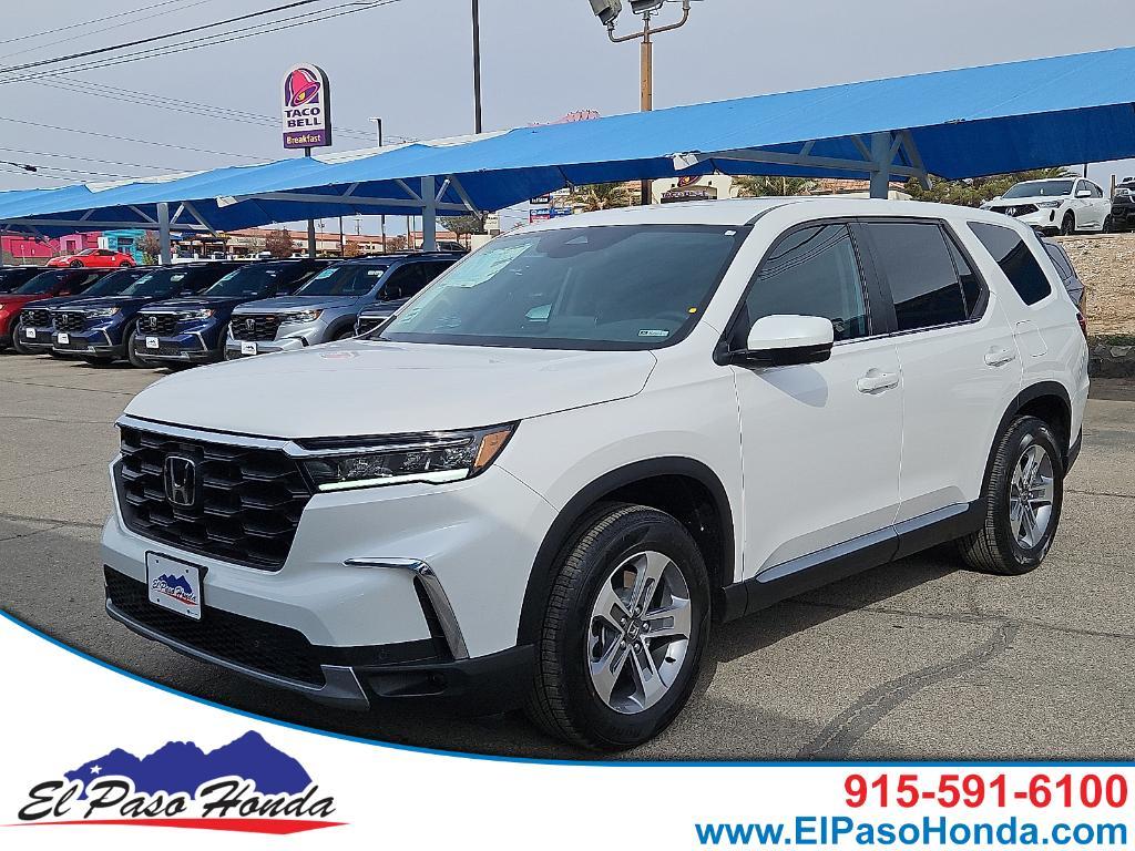 new 2025 Honda Pilot car, priced at $45,450