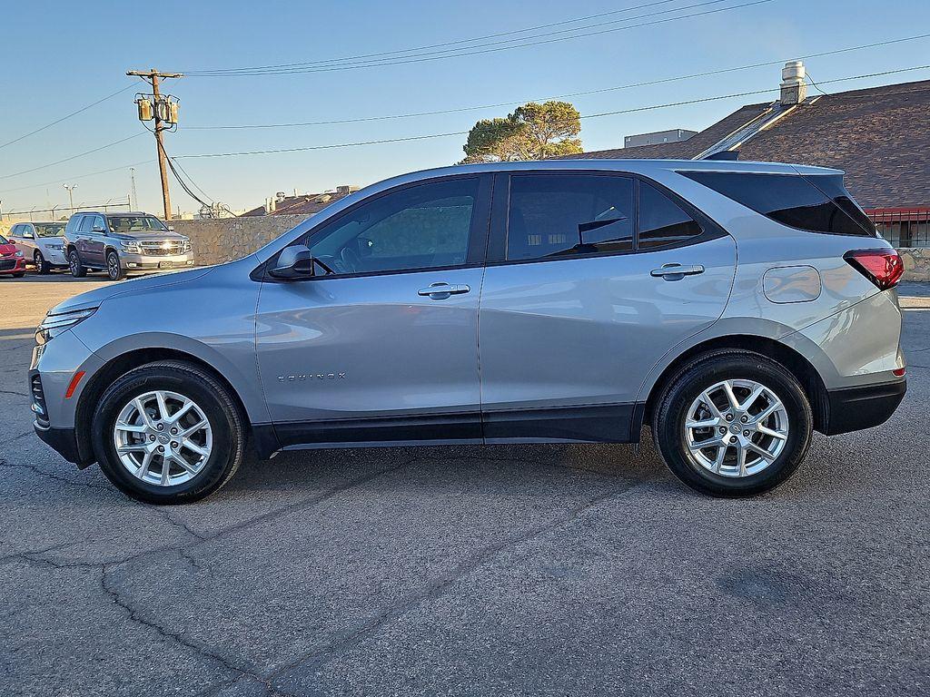 used 2024 Chevrolet Equinox car, priced at $22,991