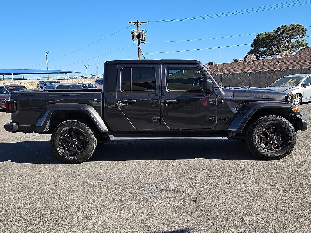 used 2022 Jeep Gladiator car, priced at $28,991