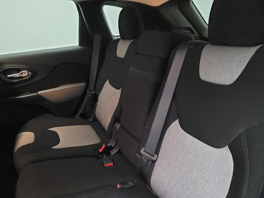 used 2014 Jeep Cherokee car, priced at $13,295