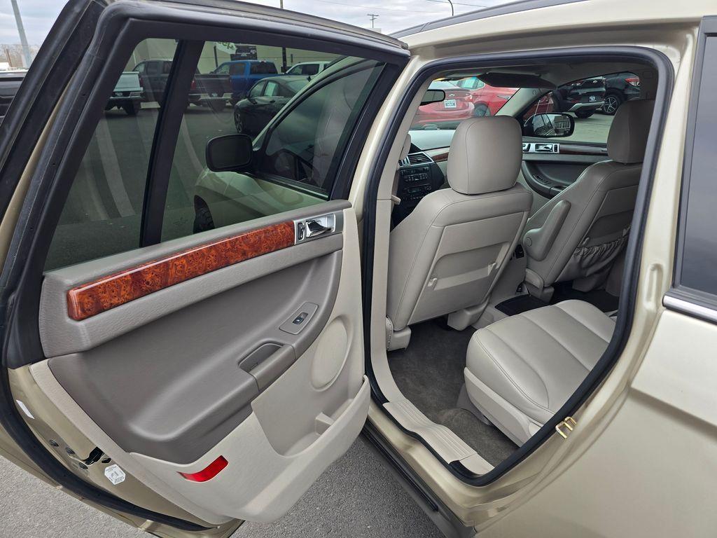 used 2006 Chrysler Pacifica car, priced at $6,999