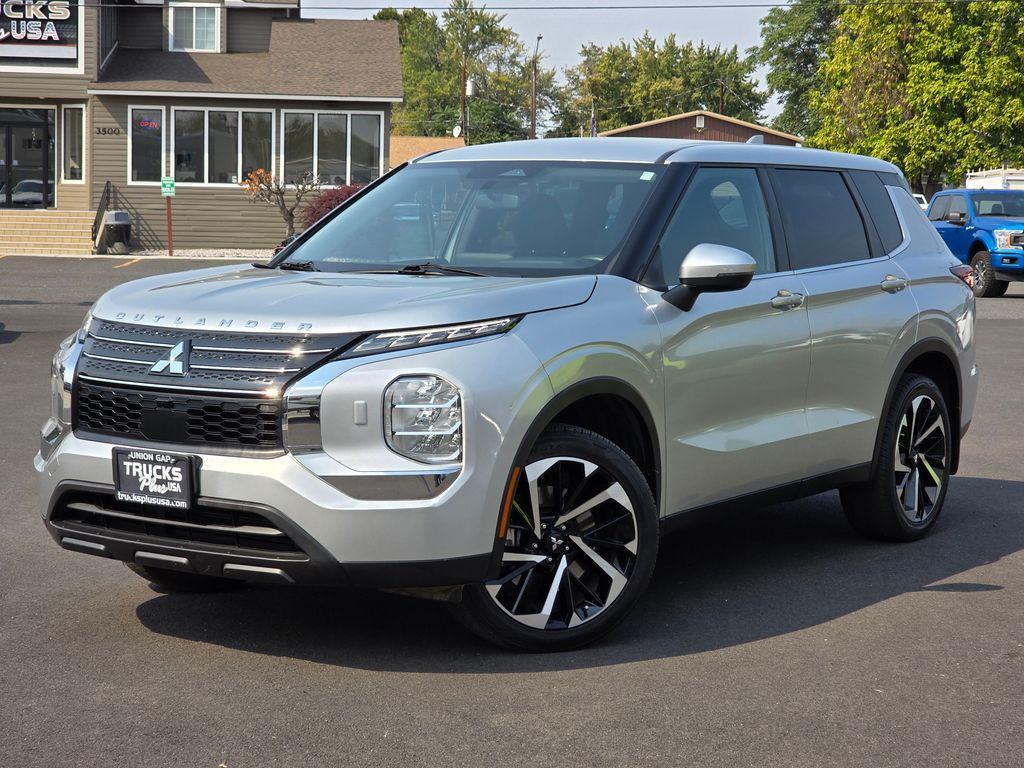 used 2022 Mitsubishi Outlander car, priced at $21,890