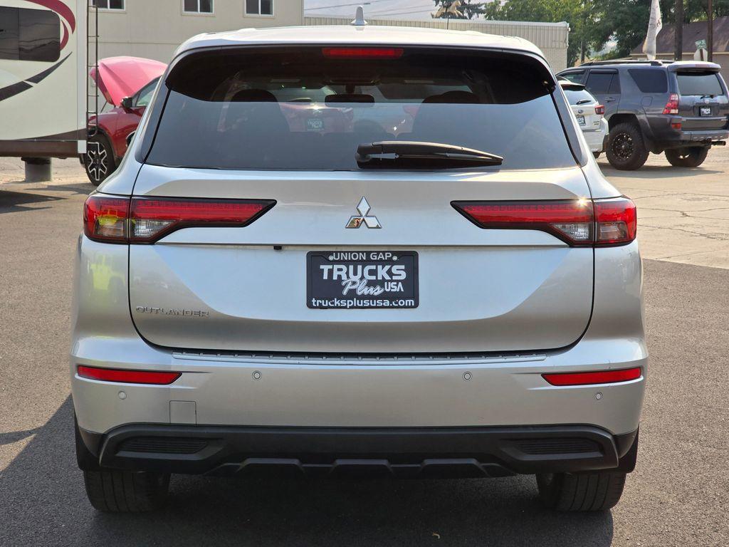 used 2022 Mitsubishi Outlander car, priced at $21,890