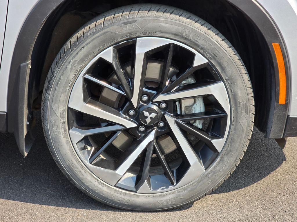 used 2022 Mitsubishi Outlander car, priced at $21,890