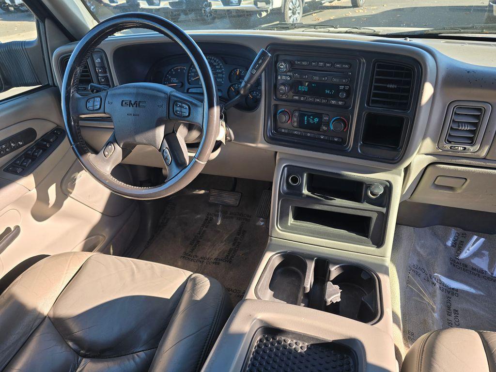 used 2005 GMC Sierra 2500 car, priced at $21,374