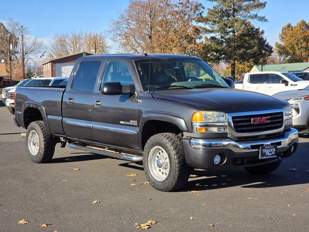 used 2005 GMC Sierra 2500 car, priced at $21,374