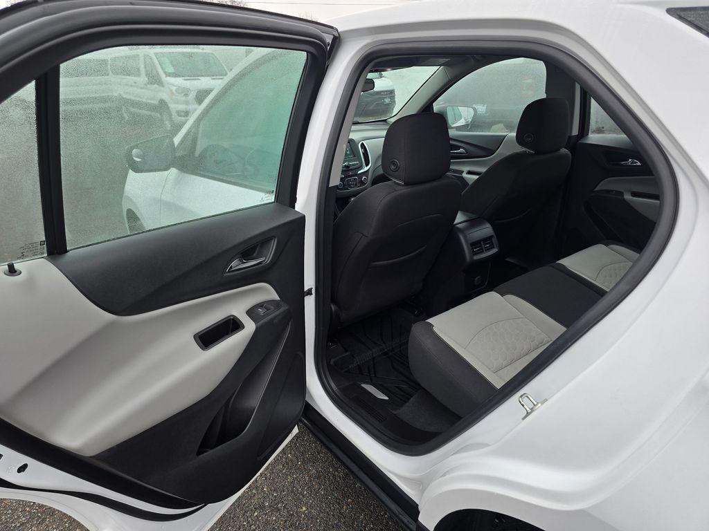 used 2018 Chevrolet Equinox car, priced at $13,013