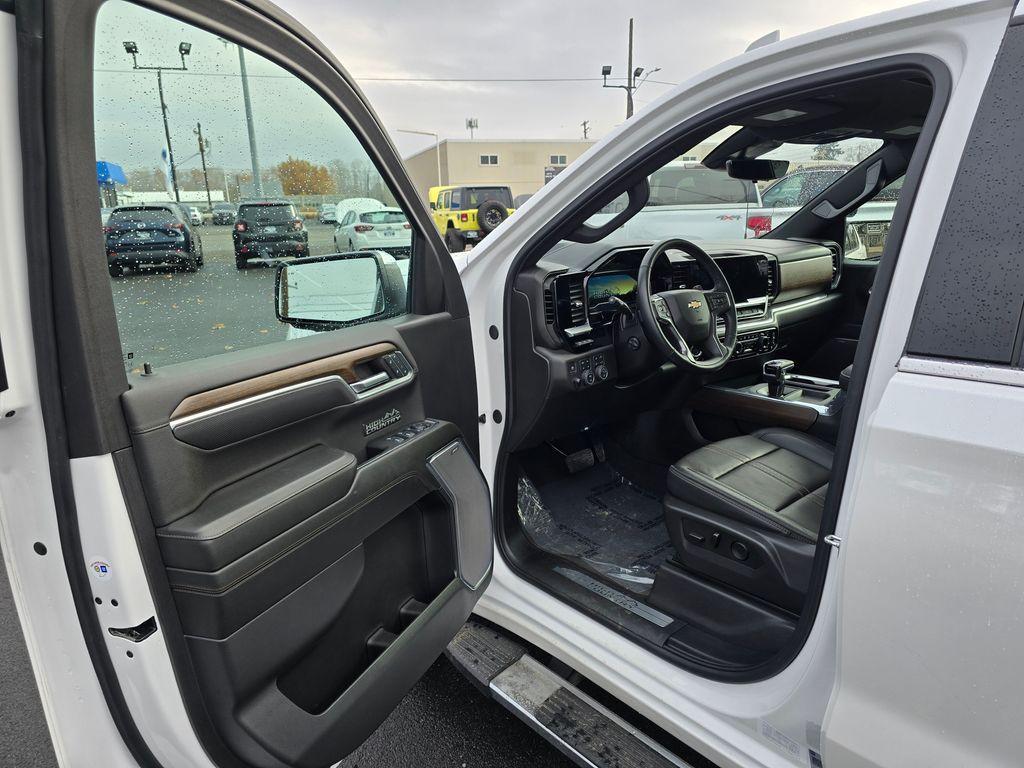 used 2024 Chevrolet Silverado 1500 car, priced at $55,734