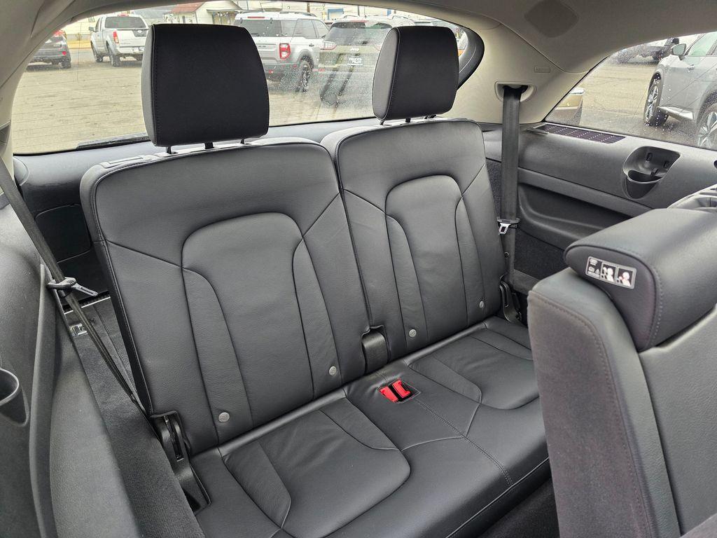 used 2014 Audi Q7 car, priced at $8,655