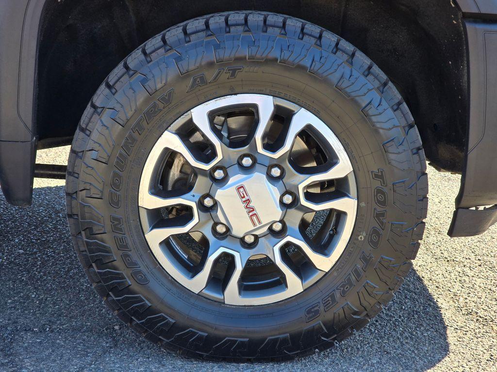used 2024 GMC Sierra 2500 car, priced at $43,803