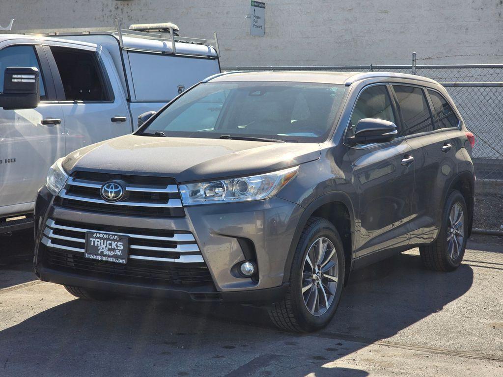used 2018 Toyota Highlander car, priced at $20,502