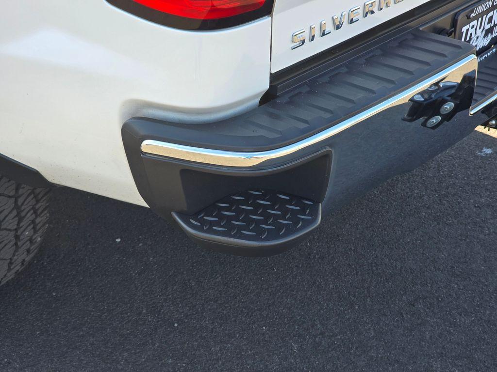 used 2018 Chevrolet Silverado 1500 car, priced at $19,084