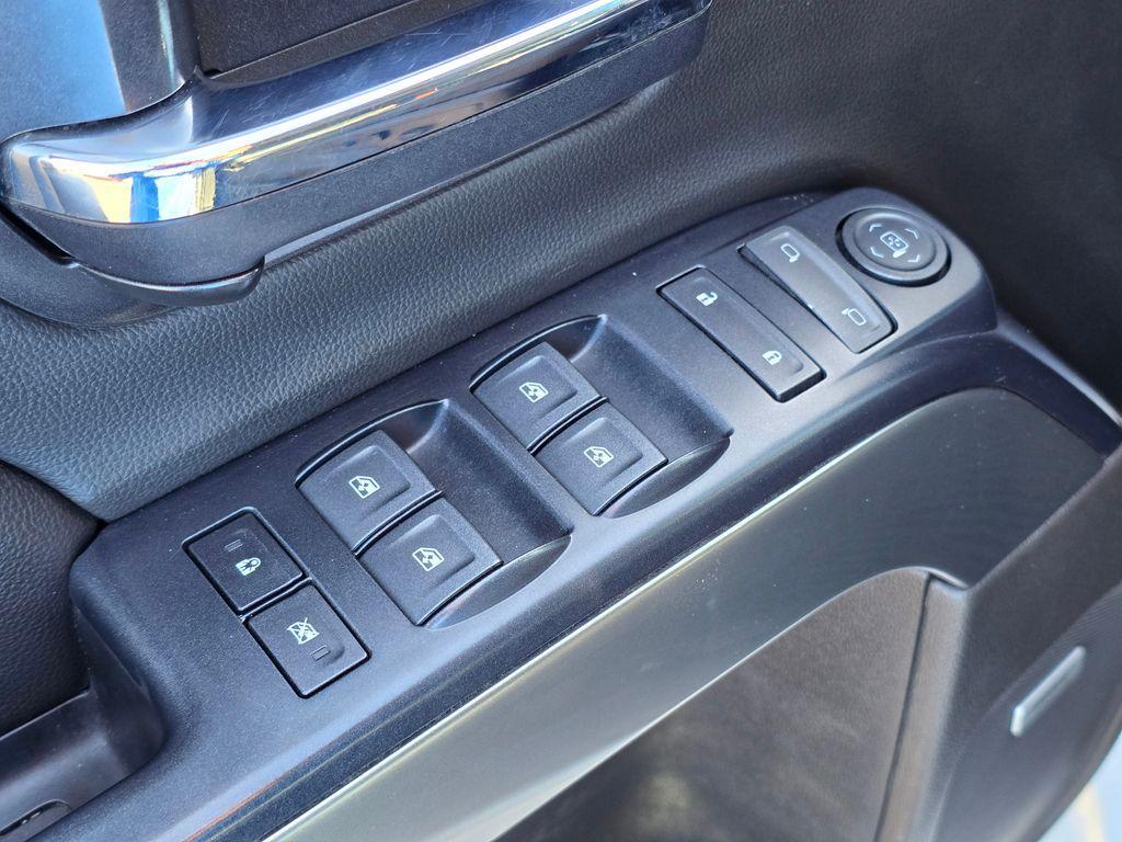 used 2018 Chevrolet Silverado 1500 car, priced at $19,084