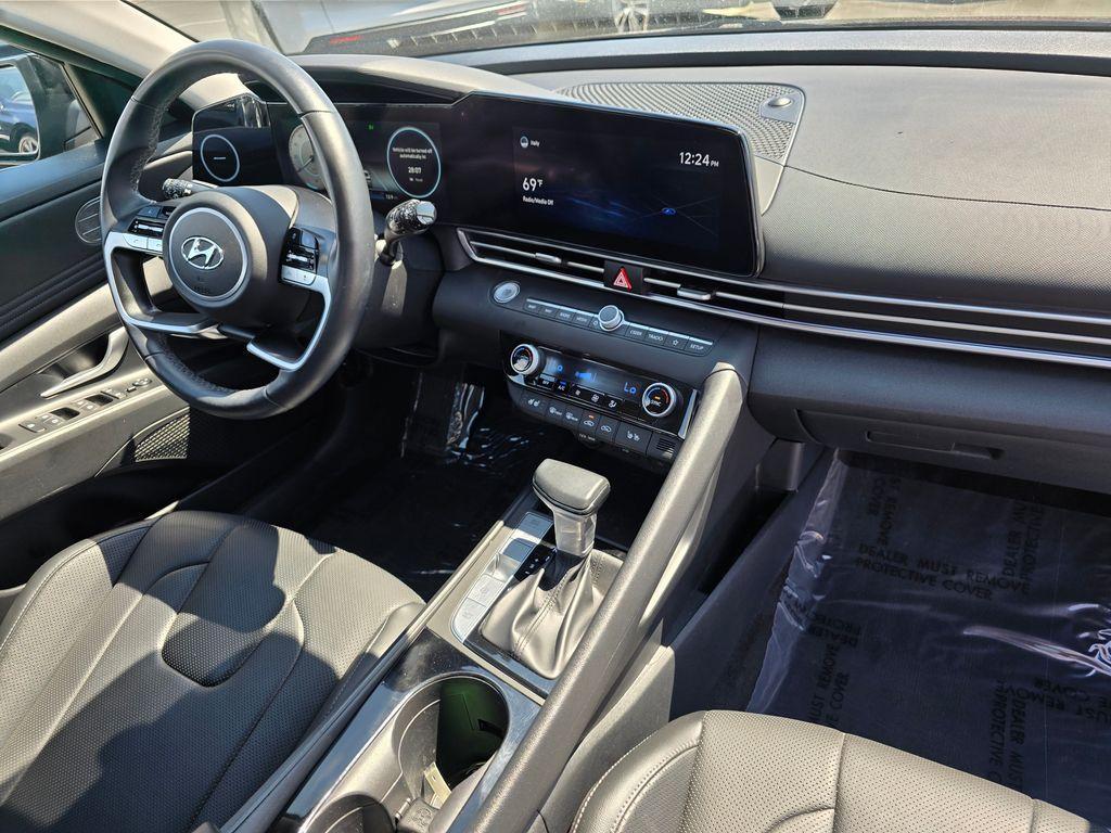 used 2022 Hyundai ELANTRA HEV car, priced at $23,429