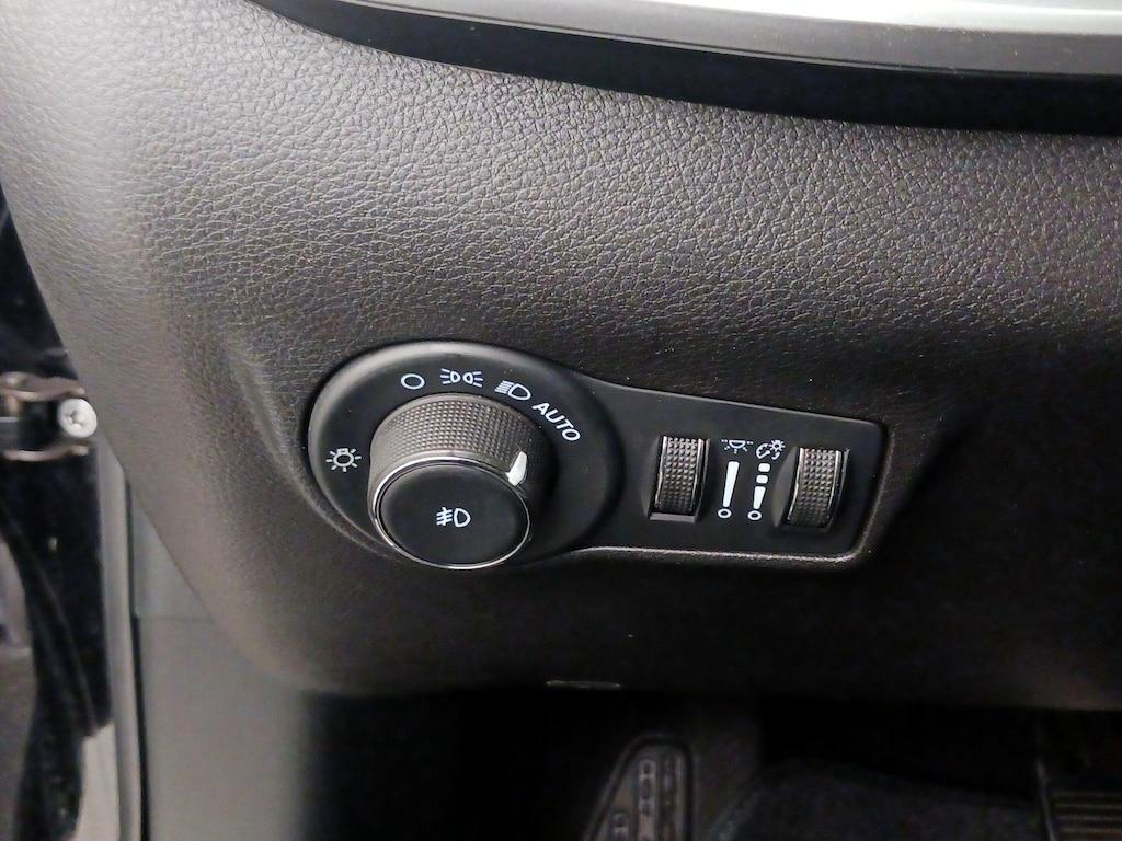 used 2022 Jeep Compass car, priced at $18,998