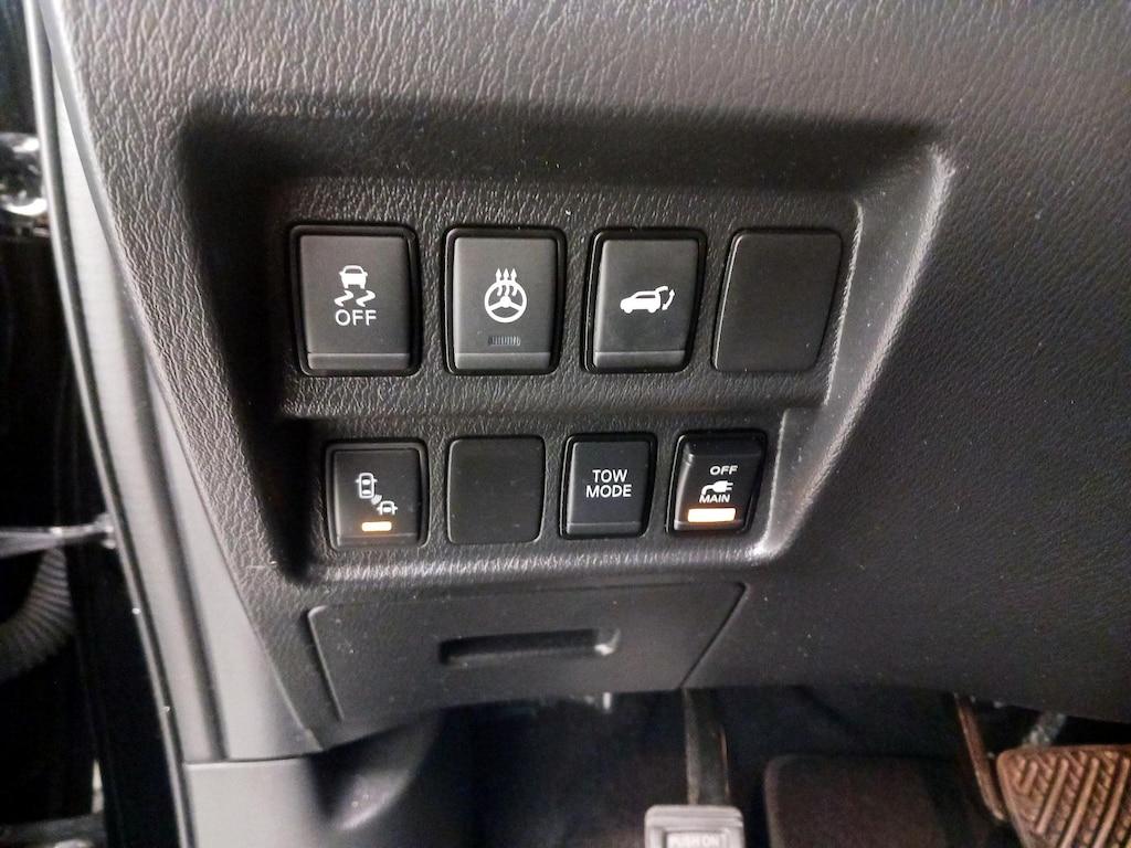 used 2020 Nissan Pathfinder car, priced at $23,998