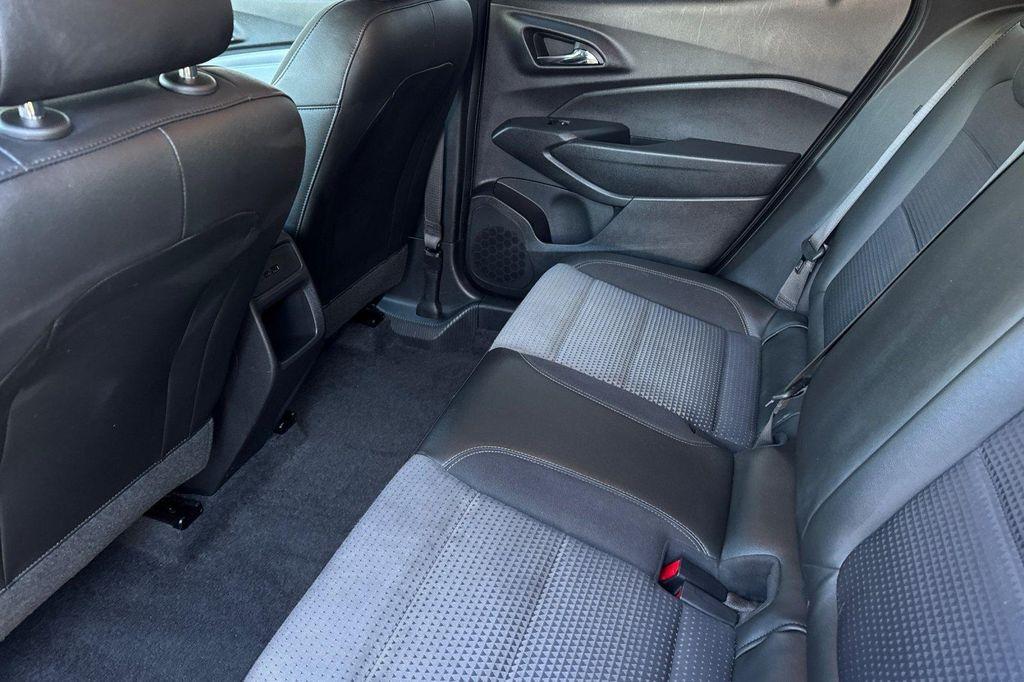 used 2025 Chevrolet Trax car, priced at $21,085
