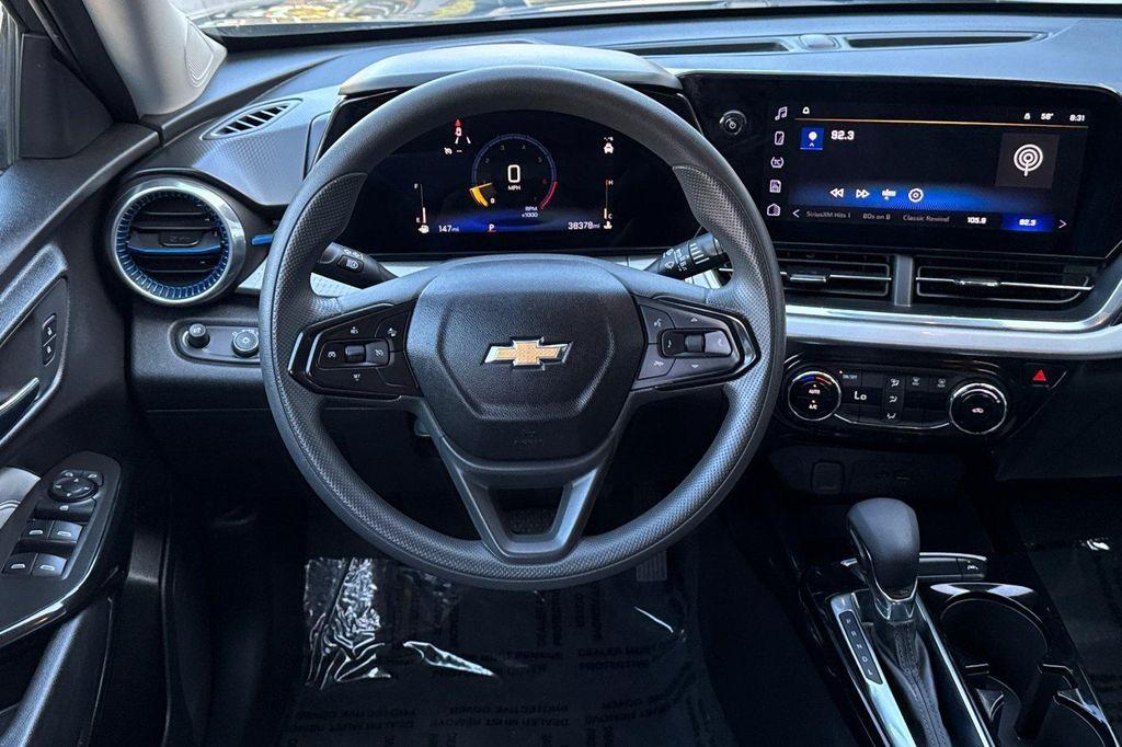 used 2025 Chevrolet Trax car, priced at $21,085