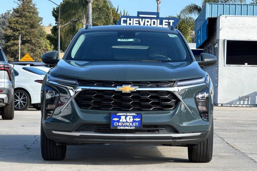 used 2025 Chevrolet Trax car, priced at $21,085