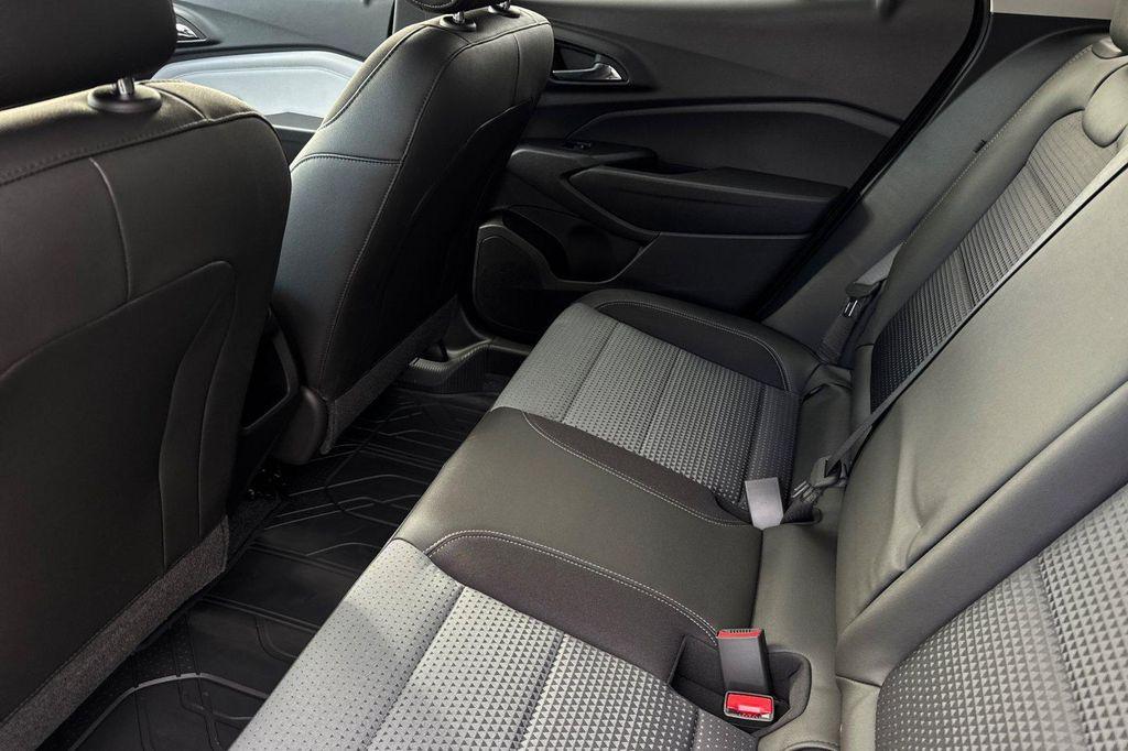 new 2026 Chevrolet Trax car, priced at $25,574