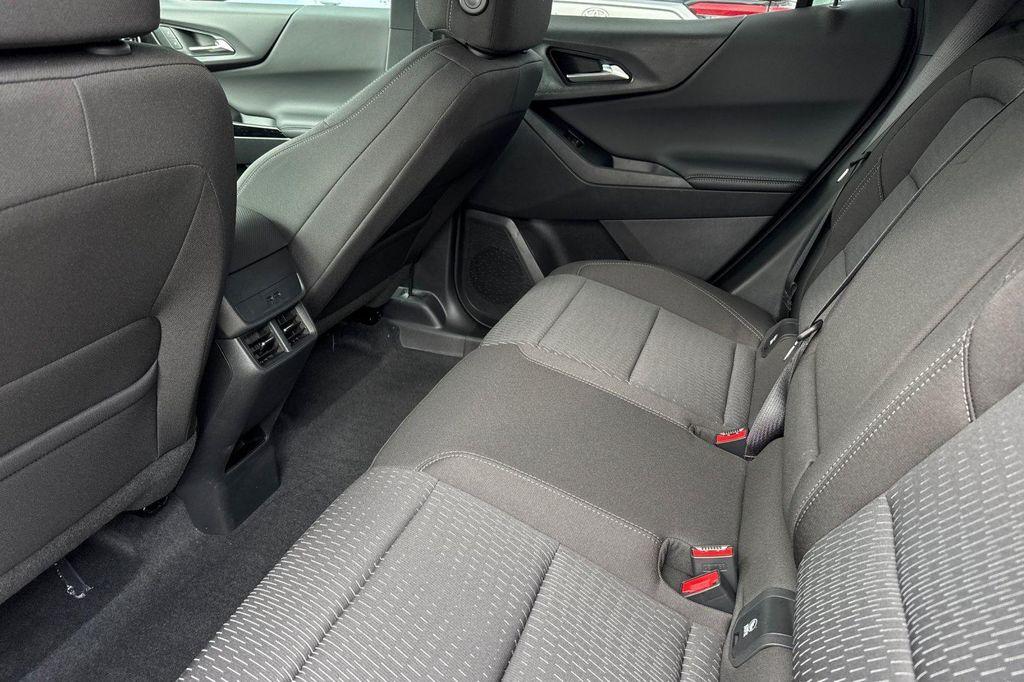 new 2026 Chevrolet Equinox car, priced at $30,575