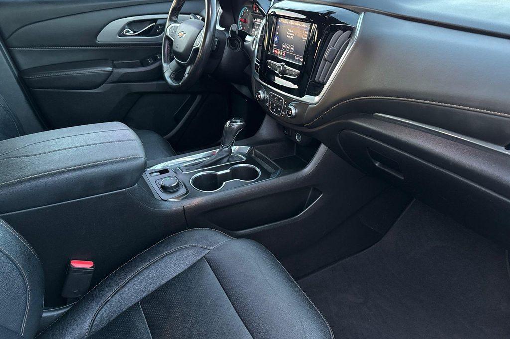 used 2020 Chevrolet Traverse car, priced at $20,000