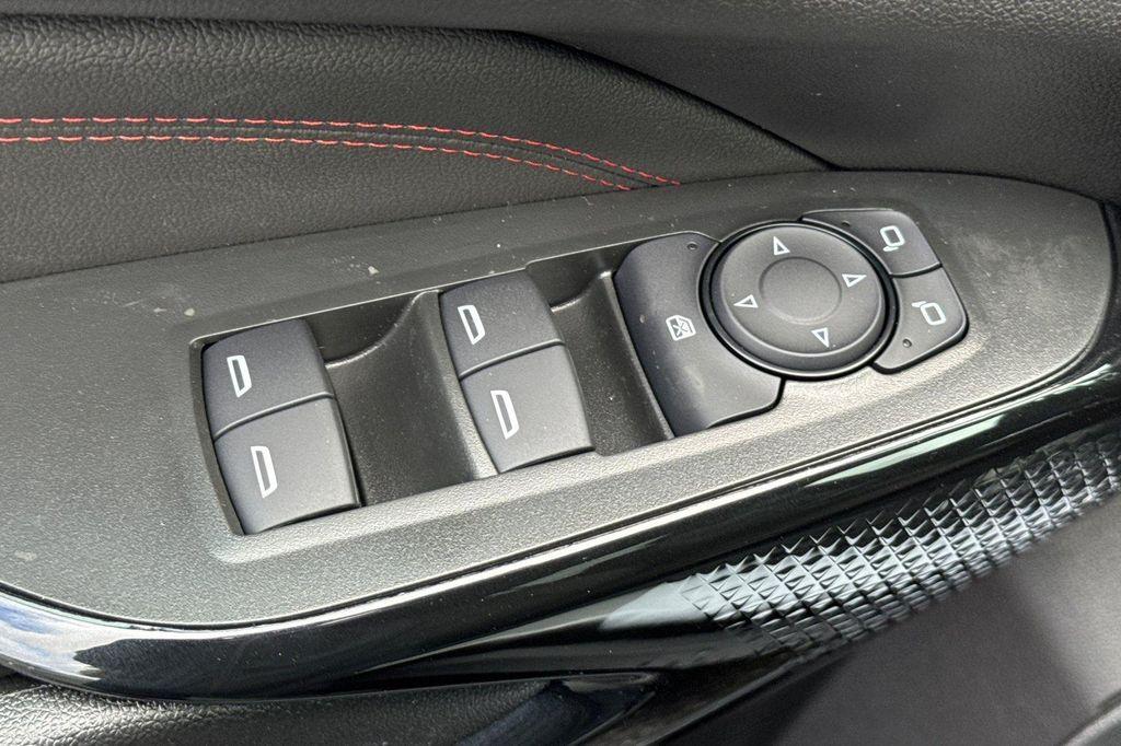 new 2026 Chevrolet Trax car, priced at $28,385