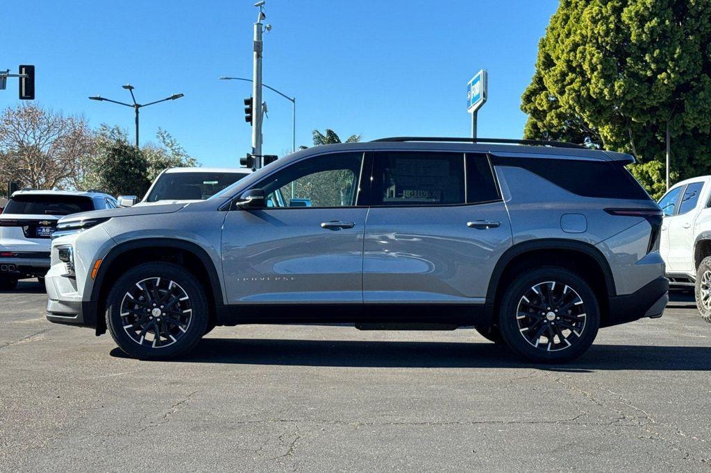 new 2026 Chevrolet Traverse car, priced at $45,245