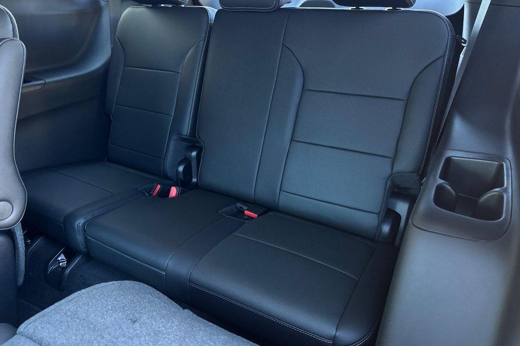 new 2026 Chevrolet Traverse car, priced at $45,245