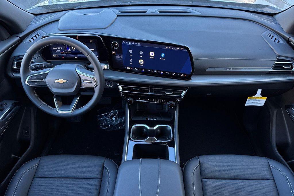 new 2026 Chevrolet Traverse car, priced at $45,245