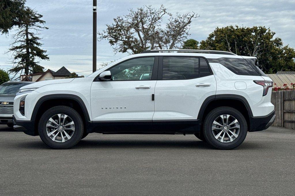 new 2026 Chevrolet Equinox car, priced at $33,164