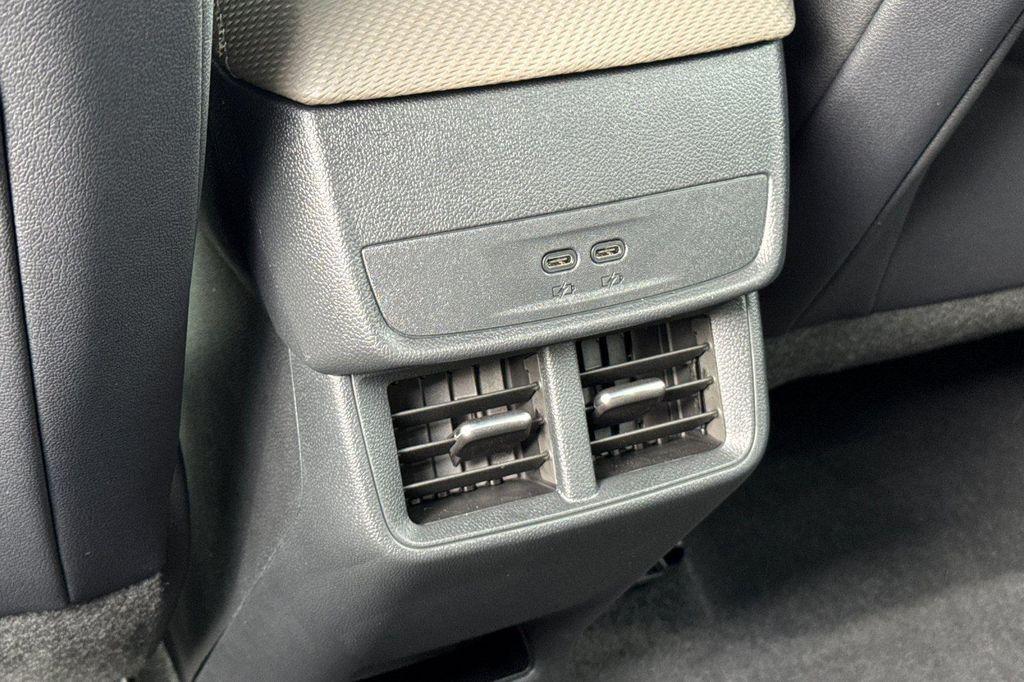 new 2026 Chevrolet Equinox car, priced at $33,164