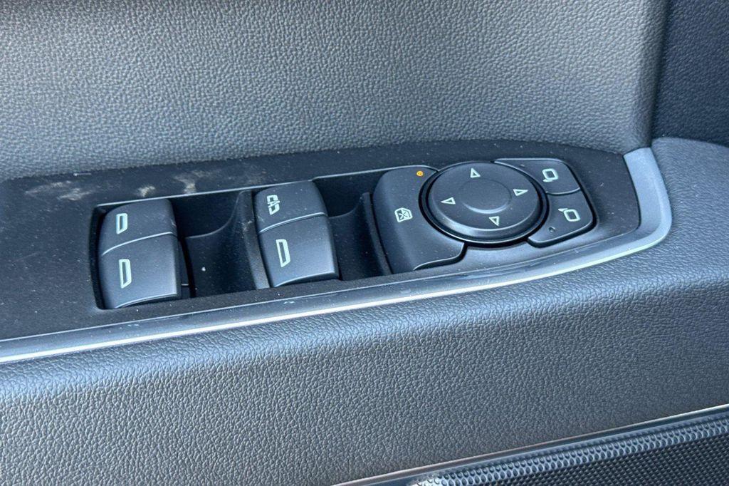 new 2026 Chevrolet Silverado 1500 car, priced at $48,640